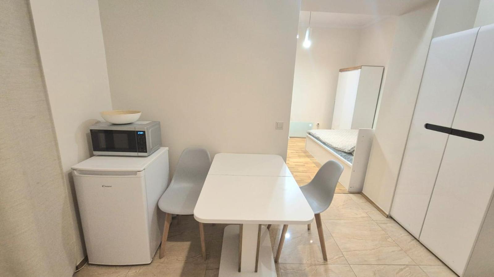 Topolowa Apartament Z Klimatem- Topolowa/Rynek/Pkp — Photos 2